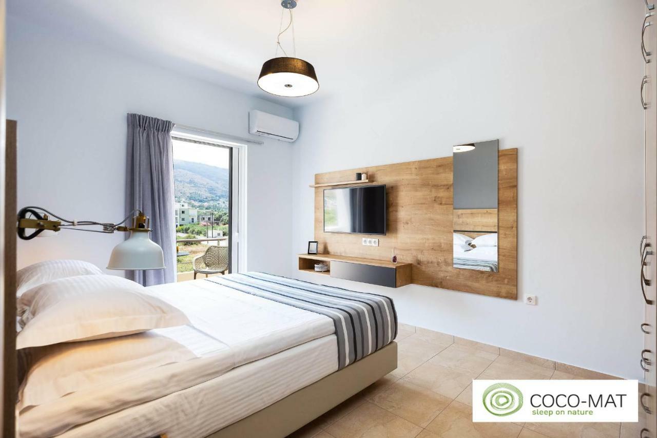 Ethereal Apartments Chania Souda Bagian luar foto